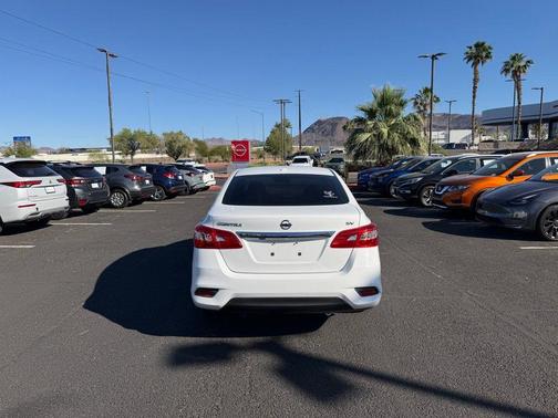 Cloud White 2016 Nissan Sentra SV