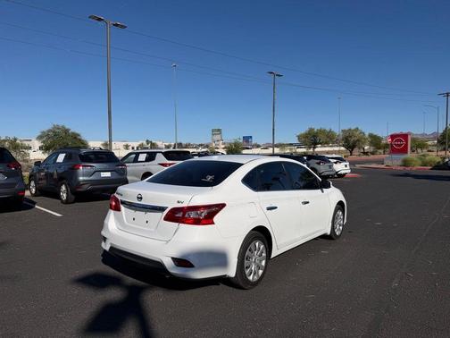 Cloud White 2016 Nissan Sentra SV