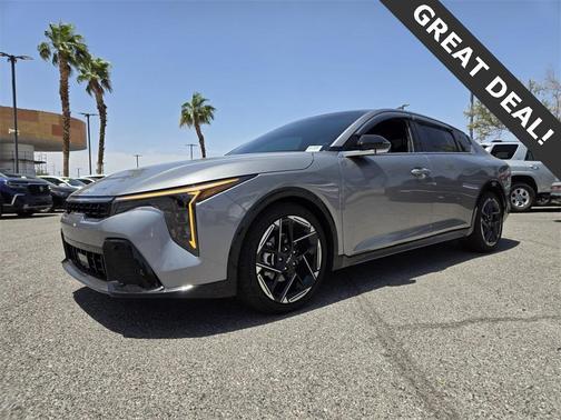 2025 Kia K4 GT-Line