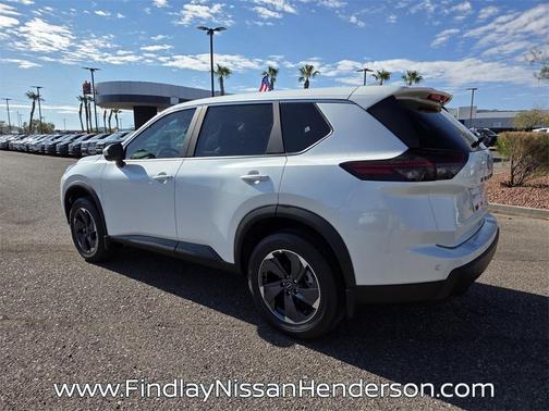 2026 Nissan Rogue SV