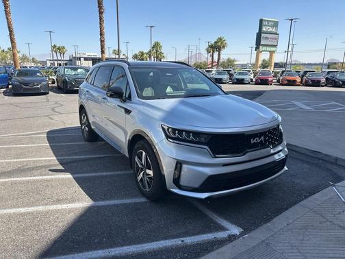 2022 Kia Sorento S