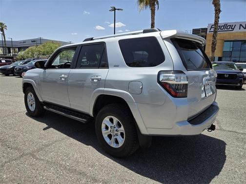 2022 Toyota 4Runner SR5