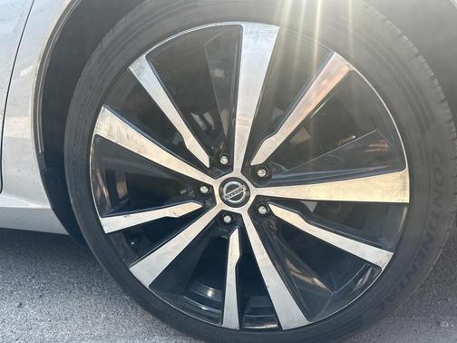 2019 Nissan Altima 2.5 SR