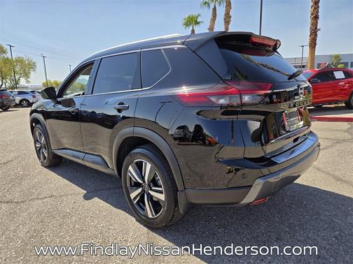 2025 Nissan Rogue SL