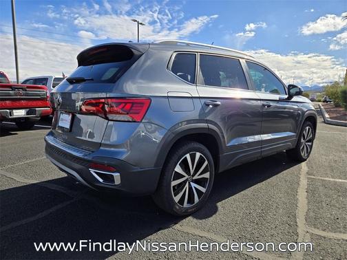 2023 Volkswagen Taos 1.5T SE