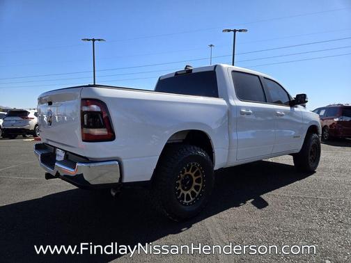 Bright White Clearcoat 2022 RAM 1500 Big Horn
