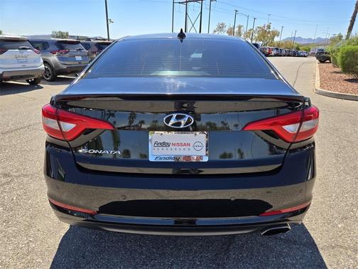 2016 Hyundai SONATA SE