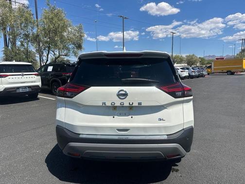 White 2021 Nissan Rogue SL