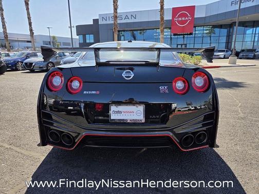 2018 Nissan GT-R NISMO