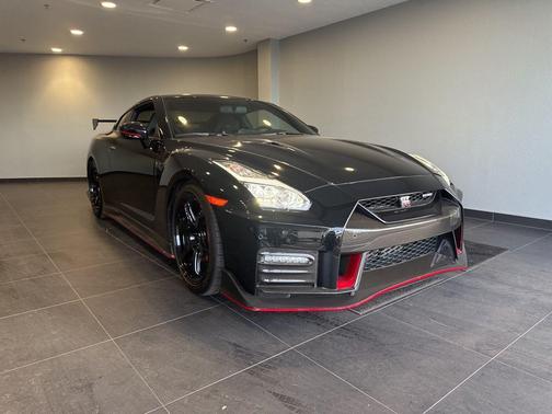 2018 Nissan GT-R NISMO