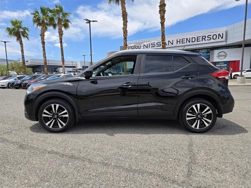 2020 Nissan Kicks SV