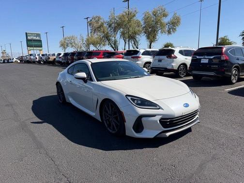 Crystal White Pearl 2023 Subaru BRZ Limited