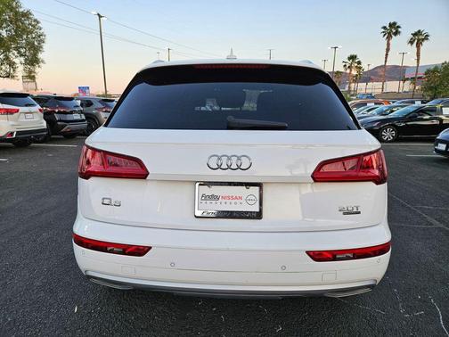 Ibis White 2018 Audi Q5 2.0T Tech Premium