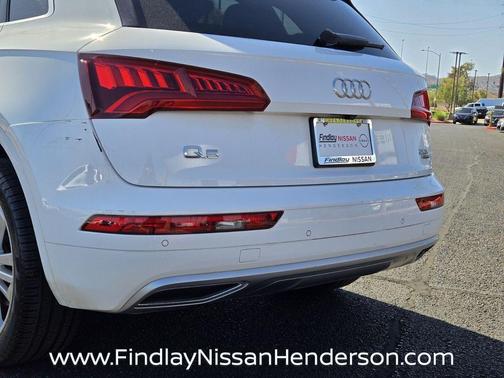 Ibis White 2018 Audi Q5 2.0T Tech Premium