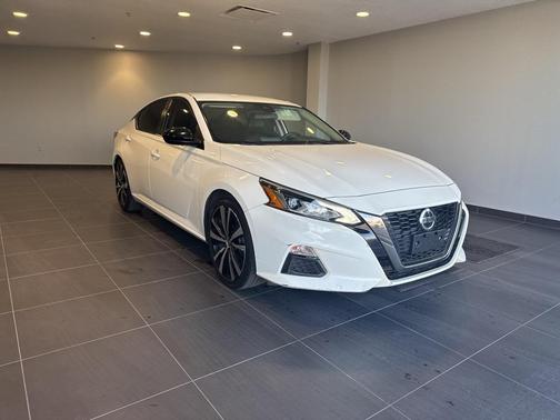 2020 Nissan Altima 2.5 SR