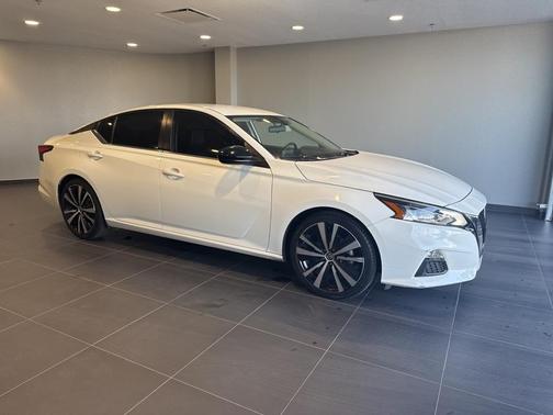 2020 Nissan Altima 2.5 SR