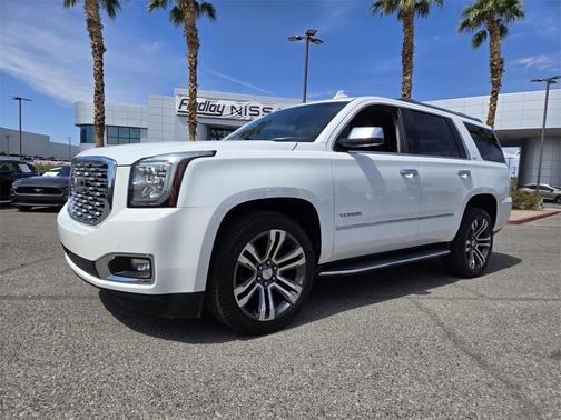 2017 GMC Yukon SLT