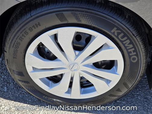 2025 Nissan Versa S
