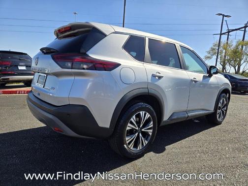 Brilliant Silver Metallic 2023 Nissan Rogue SV