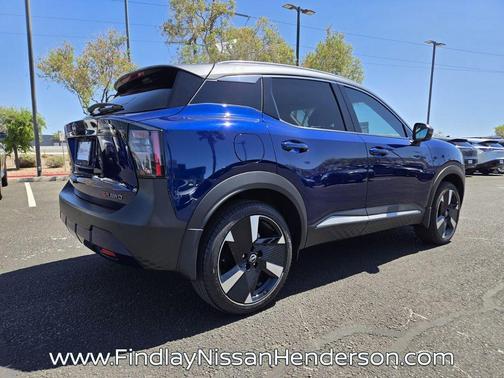 2t Blu Gry Roof 2025 Nissan Kicks SR