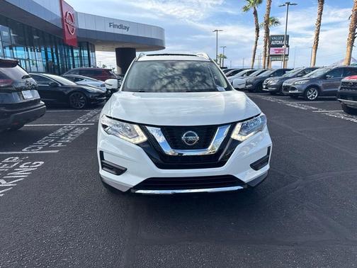 Glacier White 2019 Nissan Rogue SV