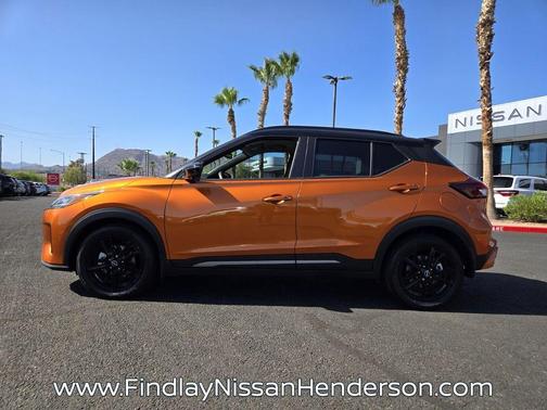 Monarch Orange / Super Black 2023 Nissan Kicks SR
