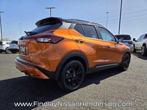 Monarch Orange / Super Black 2023 Nissan Kicks SR