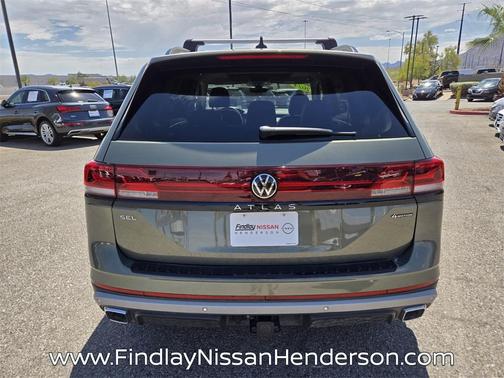 2024 Volkswagen Atlas 2.0T Peak Edition SEL