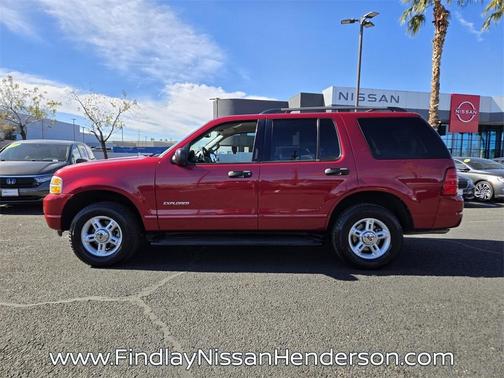 2004 Ford Explorer XLT