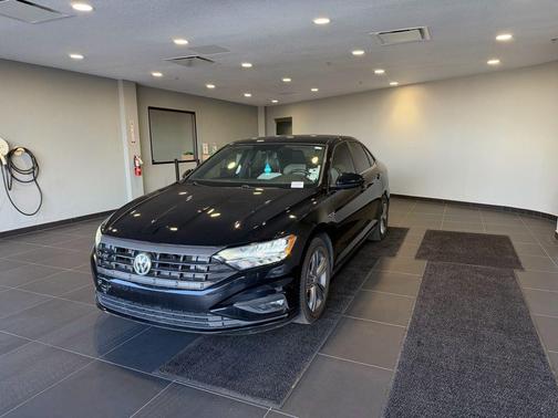 2021 Volkswagen Jetta 1.4T R-Line