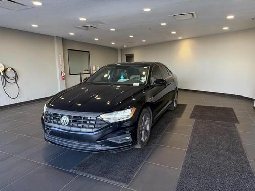 2021 Volkswagen Jetta 1.4T R-Line