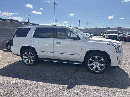 2020 Cadillac Escalade Luxury