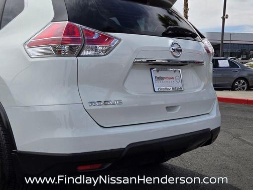 Glacier White 2015 Nissan Rogue S