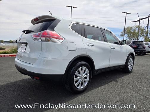 Glacier White 2015 Nissan Rogue S