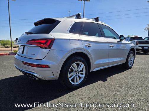 Florett Silver Metallic 2023 Audi Q5 45 S line quattro Premium