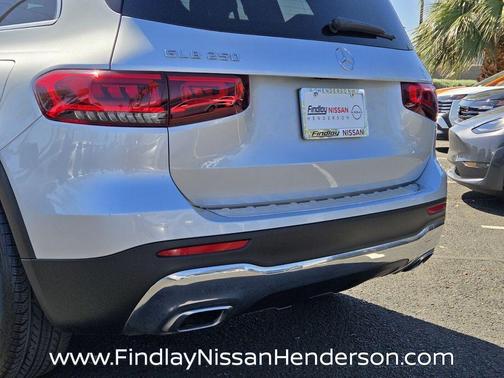 Mountain Gray Metallic 2020 Mercedes-Benz GLB 250 Base