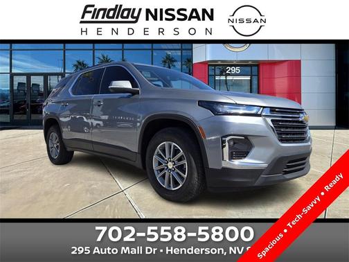 2023 Chevrolet Traverse LT Cloth