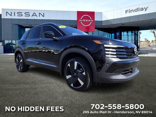 Super Black 2025 Nissan Kicks SR