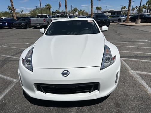 2017 Nissan 370Z Base