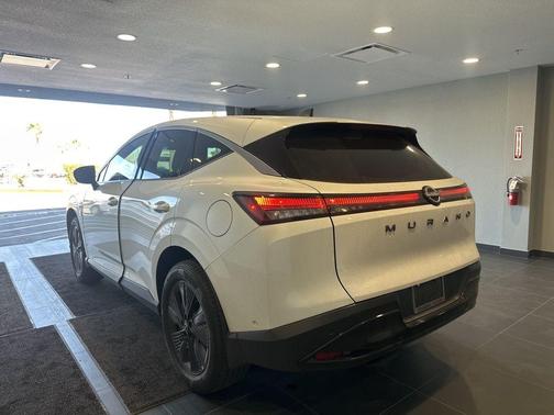 2025 Nissan Murano SV