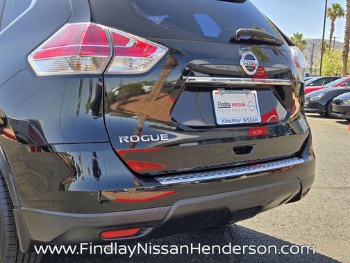 Magnetic Black 2016 Nissan Rogue S