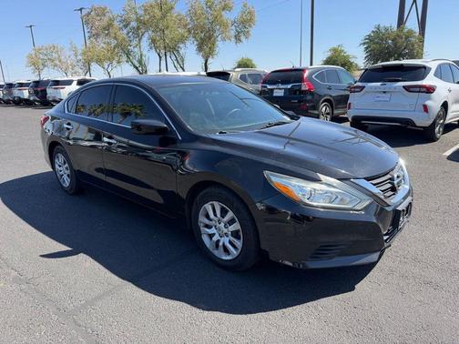 Black 2016 Nissan Altima 2.5 S