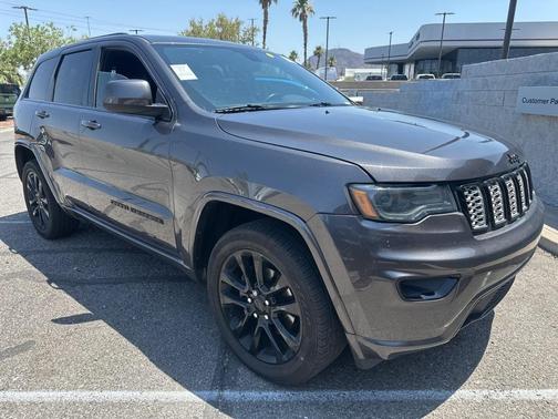2020 Jeep Grand Cherokee Altitude