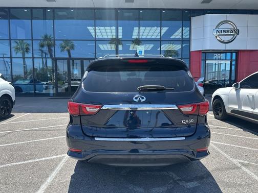 2017 INFINITI QX60 Base