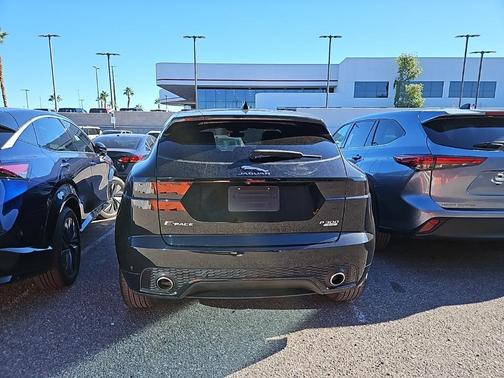 2018 Jaguar E-PACE R-Dynamic SE
