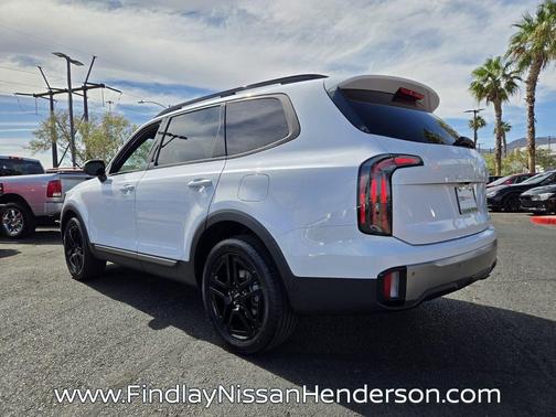 Glacial White Pearl 2023 Kia Telluride EX X-Line
