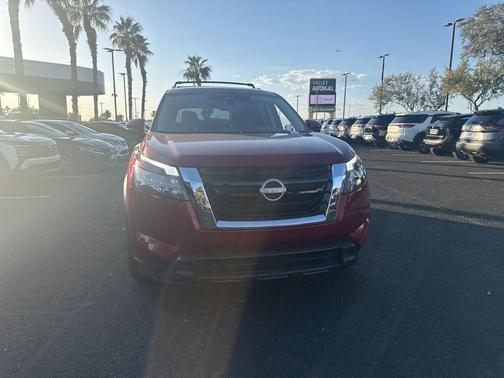 Scarlet Ember 2024 Nissan Pathfinder SV