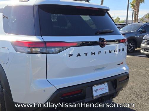 Everest White P 2026 Nissan Pathfinder Rock Creek