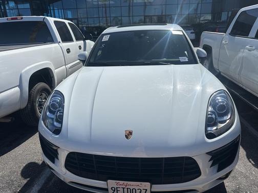 2018 Porsche Macan Base