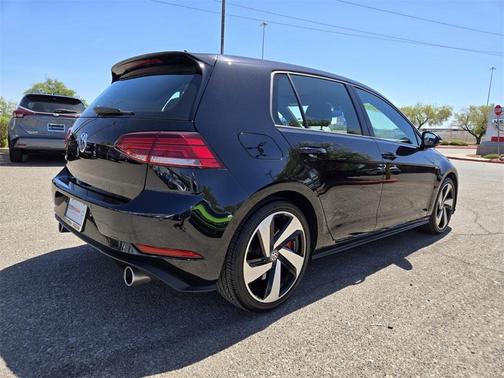2020 Volkswagen Golf GTI 2.0T Autobahn